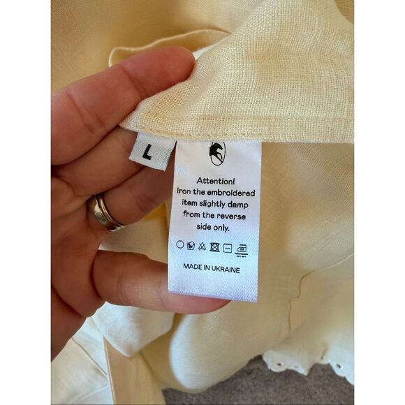 Sleeper Sophia Linen Embroidered Blouse in Cream Size Large - Picture 6 of 10